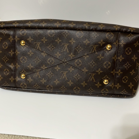 Louis Vuitton Artsy - Picture 4 of 7